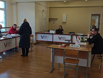 Избирательные участки Калининского и Выборгского районов: лавировать между доступностью и безопасностью