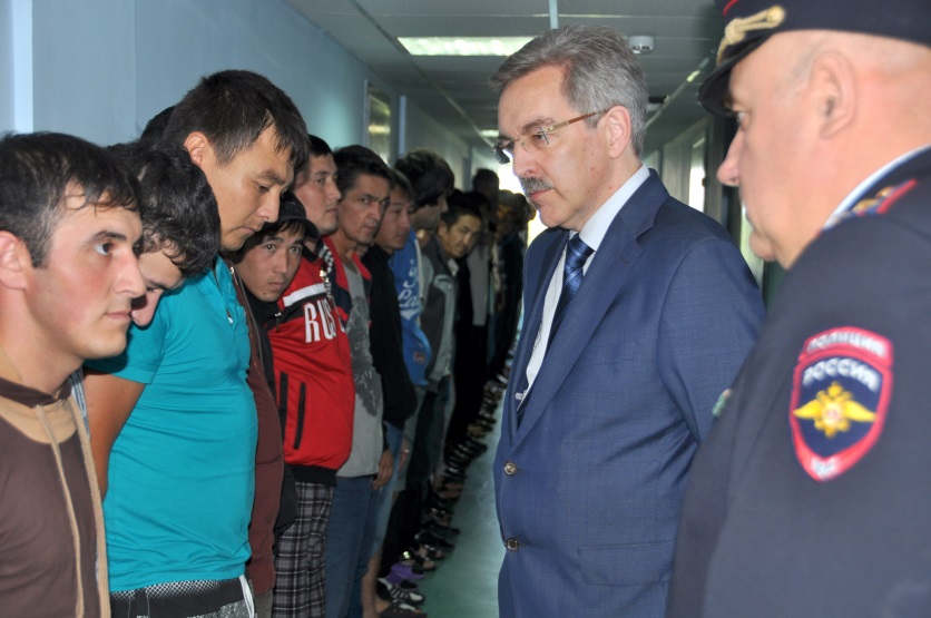 The Ombudsman’s visit of the holding center for immigration detainees, 14 August 2013