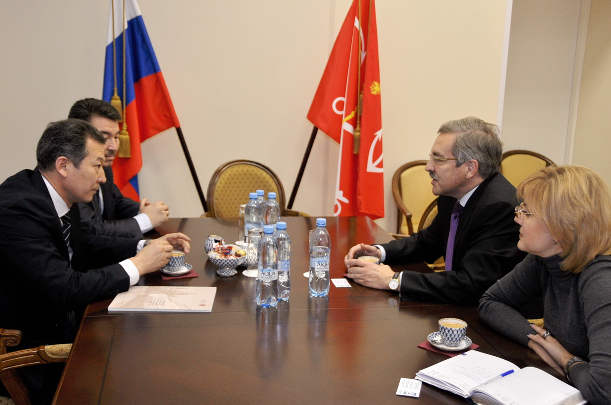 Встреча с омбудсманом Киргизской Республики_22.11.2013
