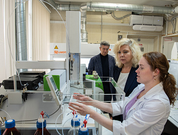 Медико-генетический центр: на страже наследственности