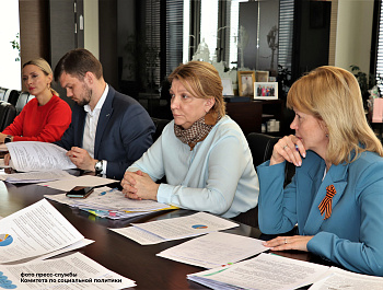 Итоги мониторинга: получат ли инвалиды шанс выйти из учреждений?