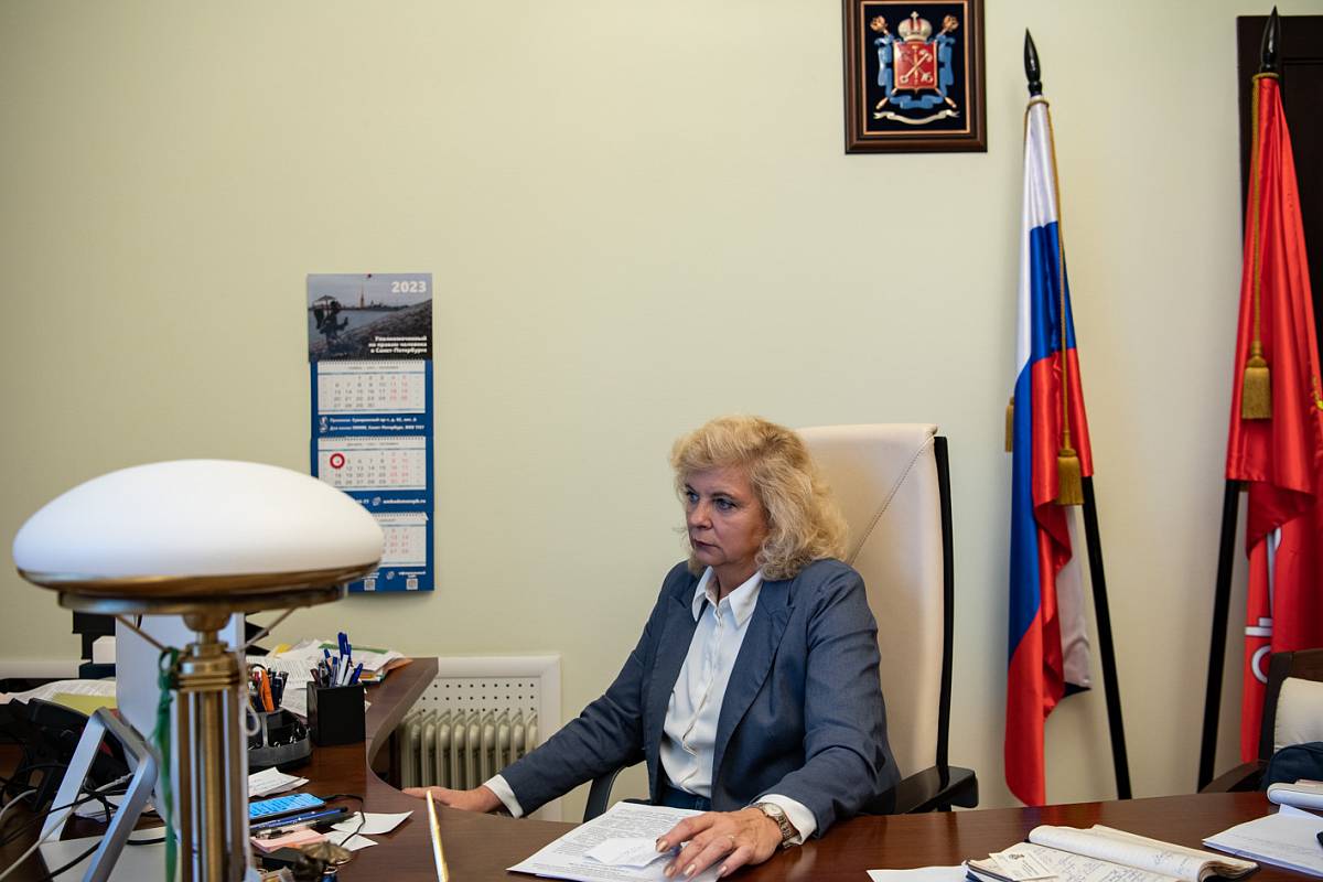 Светлана Агапитова рассказала Совету Федерации о взаимодействии с федеральными структурами