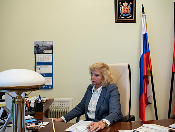 Светлана Агапитова рассказала Совету Федерации о взаимодействии с федеральными структурами