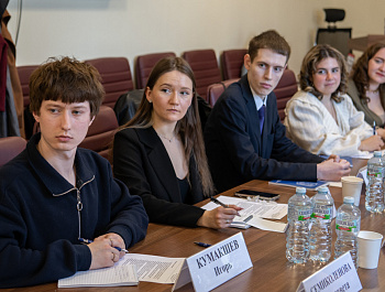 Новая жизнь Молодежного совета: Светлана Агапитова познакомилась с командой начинающих правозащитников