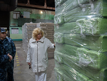 Прием в ИК № 5: аромабомбочки, «макароны по-флотски» и приведение, которое хочет быть легальным
