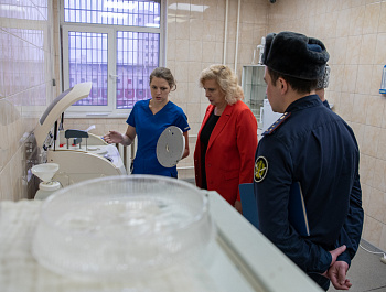 «Спящая» проблема цифровизации и живые жалобы: что обсуждали за решеткой в «Крестах»