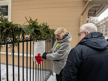 От табачной пыли до гранитной плиты: «Линия памяти», которую хранит особняк Бремме на 12-й линии