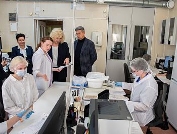 Медико-генетический центр: на страже наследственности