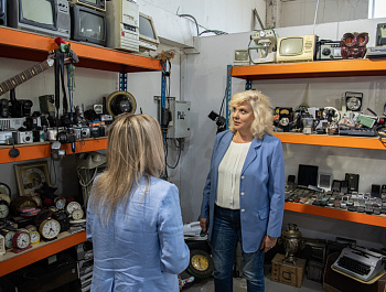 «Экострой»: куда звонить, когда разбился градусник?