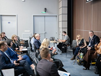 «Как вы яхту назовете…»: Не интернат, а дом социального обслуживания