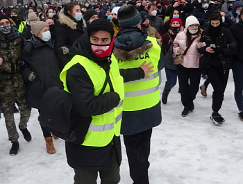 Александр Шишлов о нарушениях прав человека в ходе акции «Свободу Навальному» 23 января: «Закон должен соблюдаться со всех сторон»