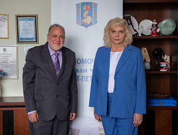 Встреча правозащитников Петербурга и Венесуэлы: Голос совести, Моральный совет и количество ветвей власти