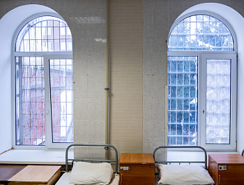 Прием в Колонии-поселении № 8: от принудительных работ и УДО до нормативного пробела с трудовыми мигрантами