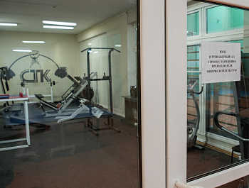 Сестрорецкий технологический колледж – одно из учреждений, где люди с особенностями могут пройти профессиональную подготовку