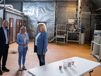 «Экострой»: куда звонить, когда разбился градусник?