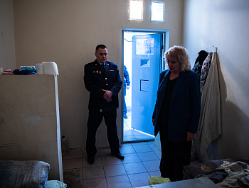 ИВС Красногвардейского района: «Сладости тут не положены…», наволочки – тоже…