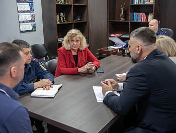 Прием в Исправцентре №1: свадьбы, дети, работа и доступные правила