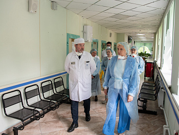 Городской противотуберкулезный диспансер № 1: «дистанционка», «запрещенка» и реорганизация фтизиатрической службы