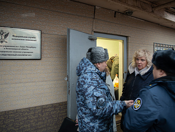 Прием в СИЗО № 5: дети, кредиты, разводы и прочие женские хлопоты